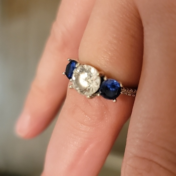 Diamond Nexus 3 Stone Accented Sapphire 14K Size 7 - Picture 10 of 16